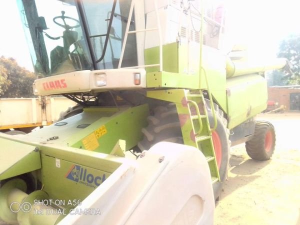 Claas Mega 350 combine harvester For Sale