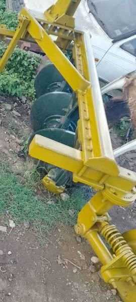 P11 Bain 3 dish plough