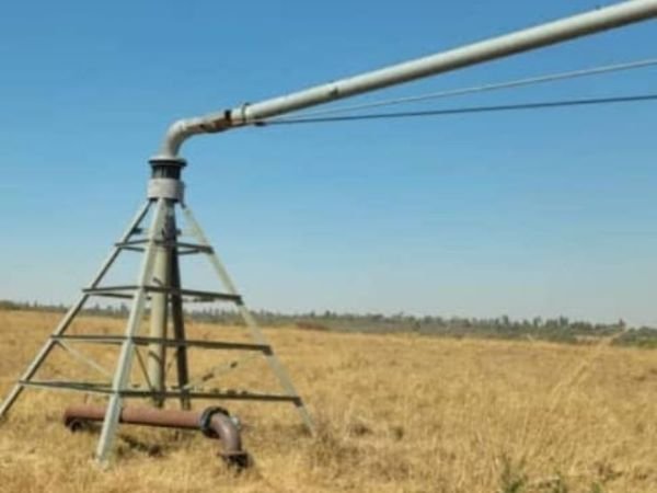 Zimmatic towable center pivot