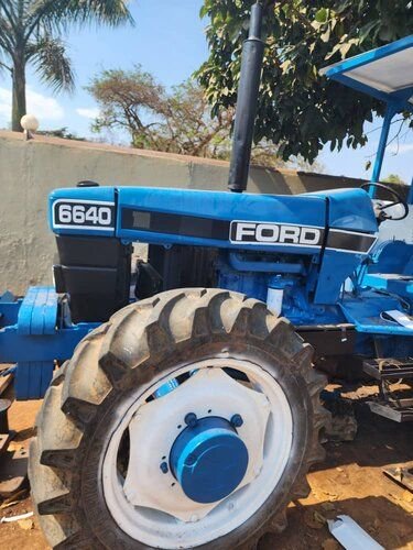 Ford 6640 tractor 4 wheel drive