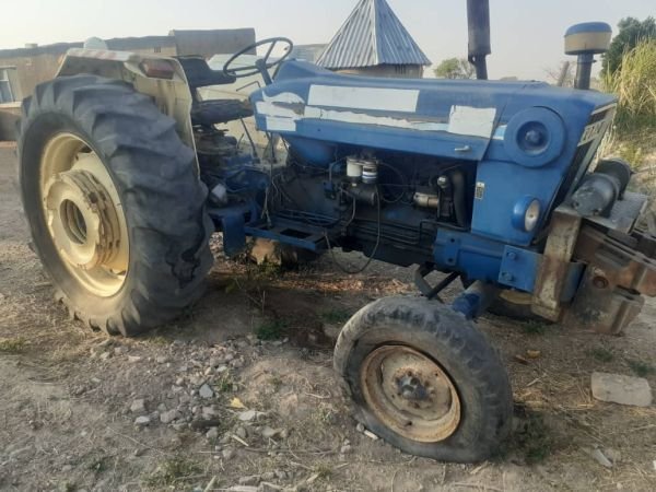 Ford 6600 Tractor