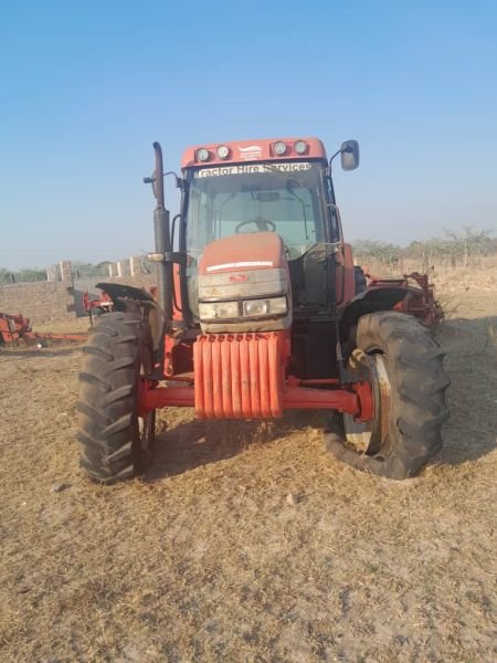 McCormick Tractor MC115